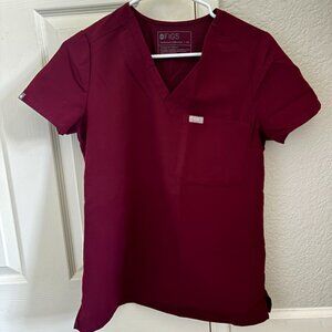 Figs one-pocket scrub top (burgundy)